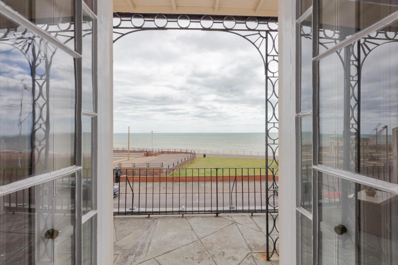 Beach View: Stunning Sea View & Balcony Apartment Ramsgate Exteriér fotografie